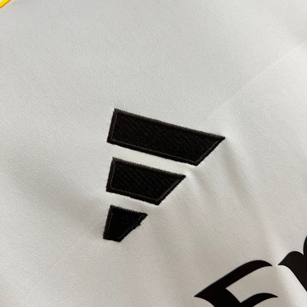 25/26 HOME REAL MADRID