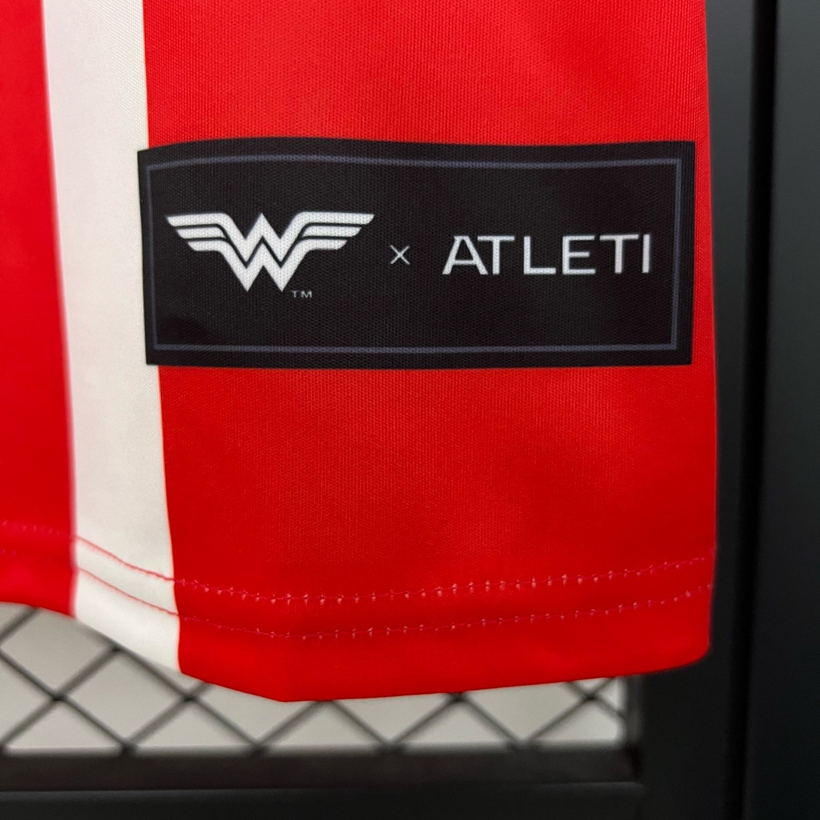 25/26 WONDER WOMAN SPECIAL EDITION ATLETICO DE MADRID